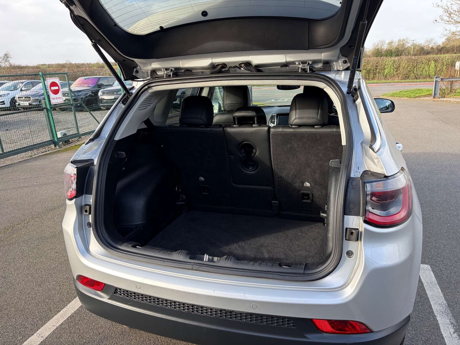 Used Jeep Compass 2019 for sale - 78055128: Photo 27