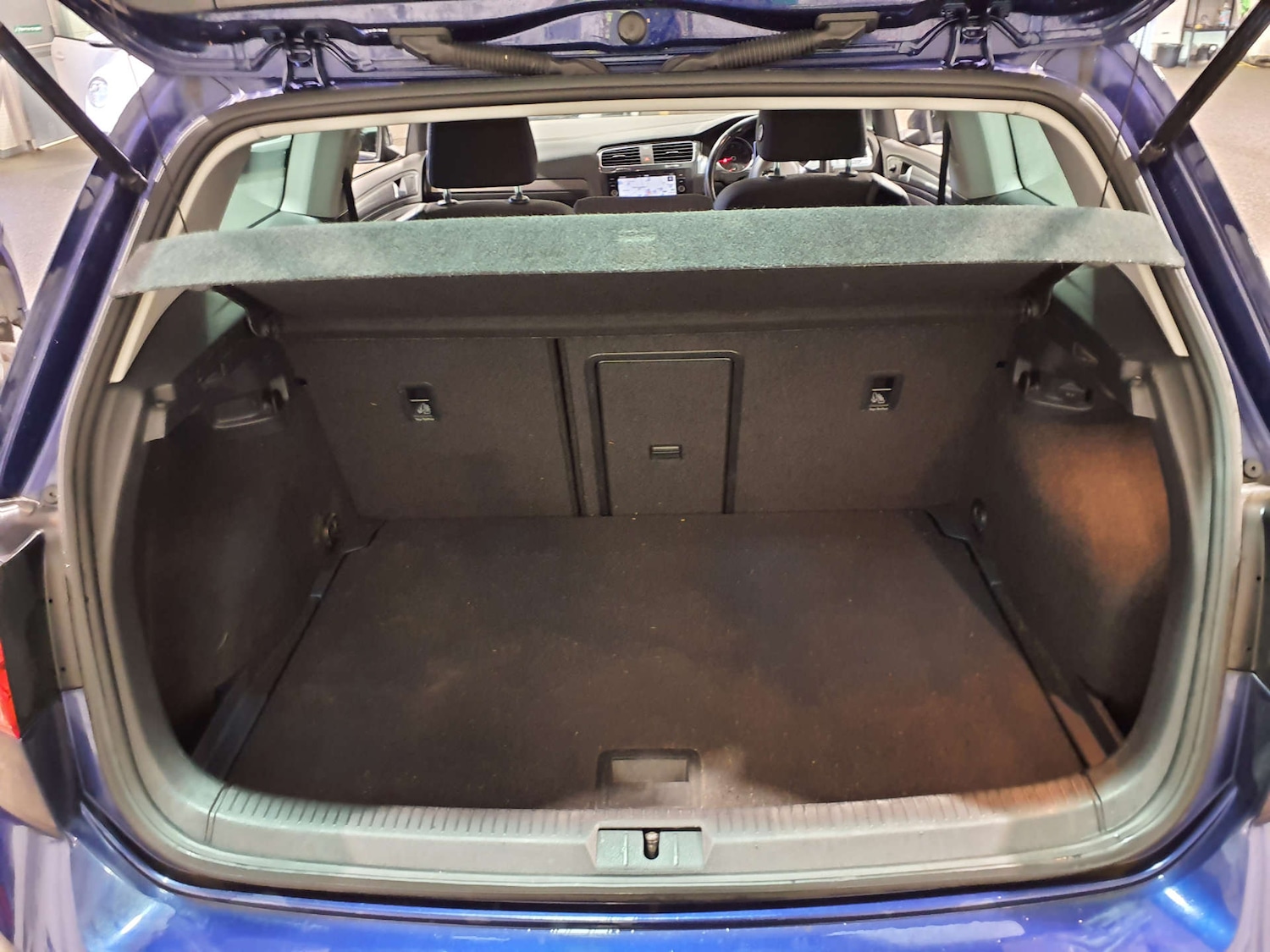 Used Volkswagen Golf 2019 for sale - 77160649: Photo 12