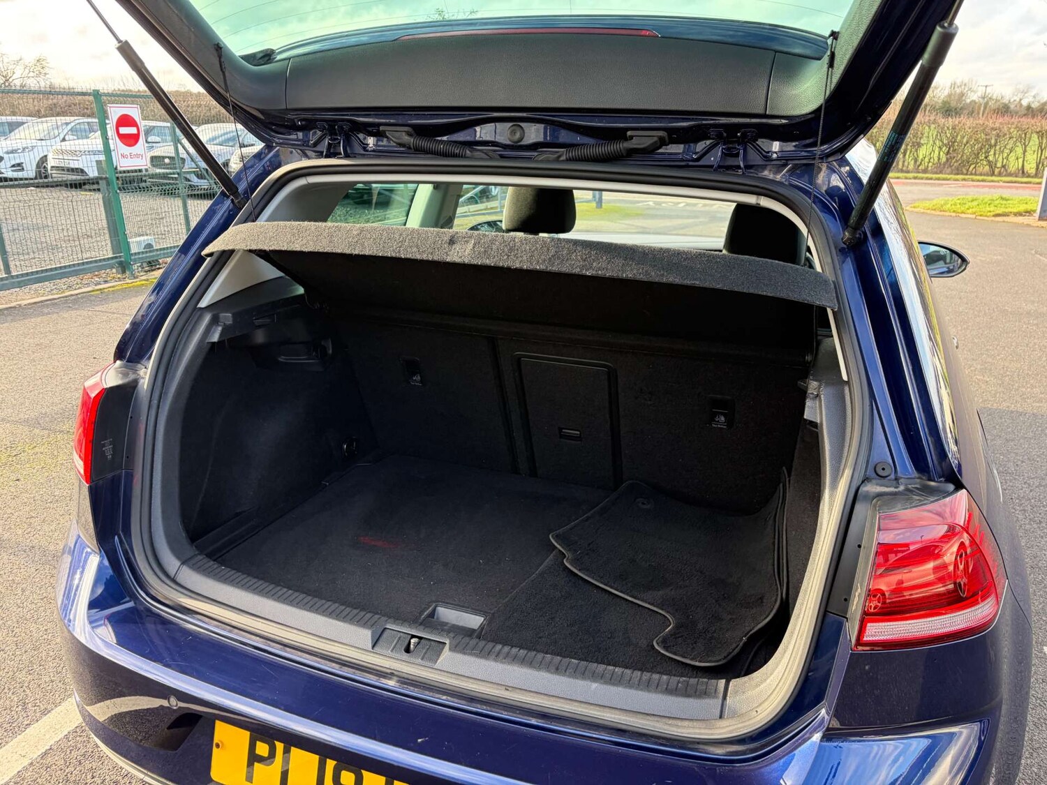 Used Volkswagen Golf 2019 for sale - 77160649: Photo 22