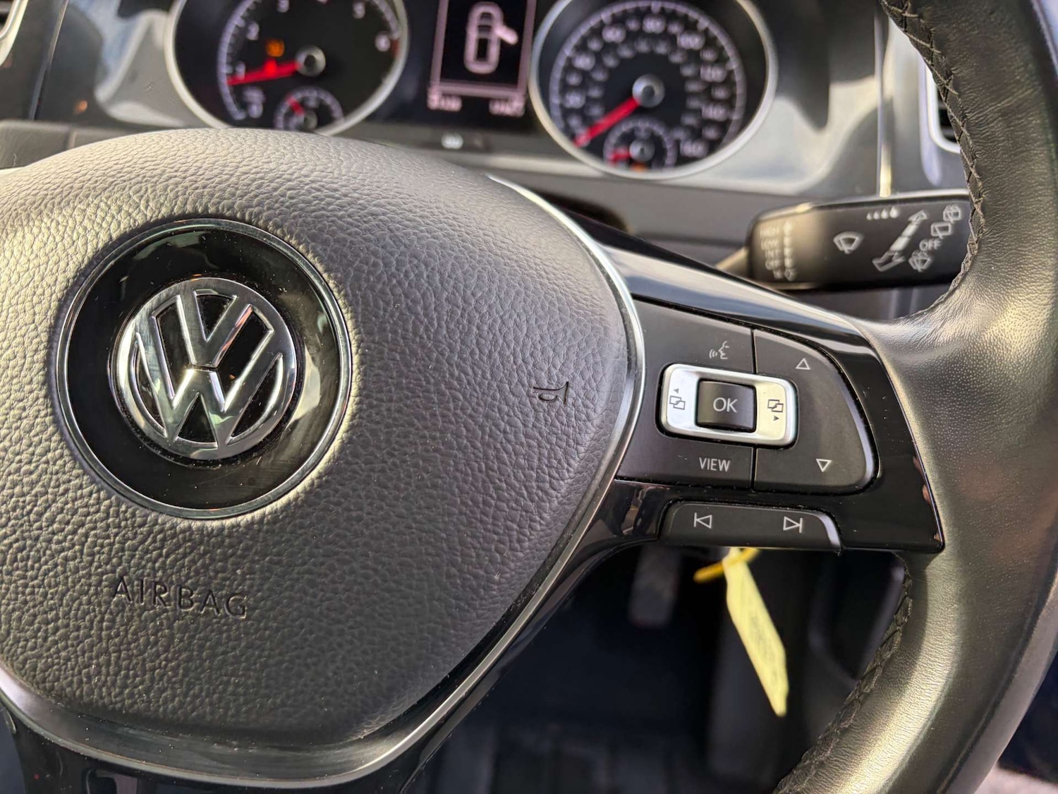 Used Volkswagen Golf 2019 for sale - 77160649: Photo 32