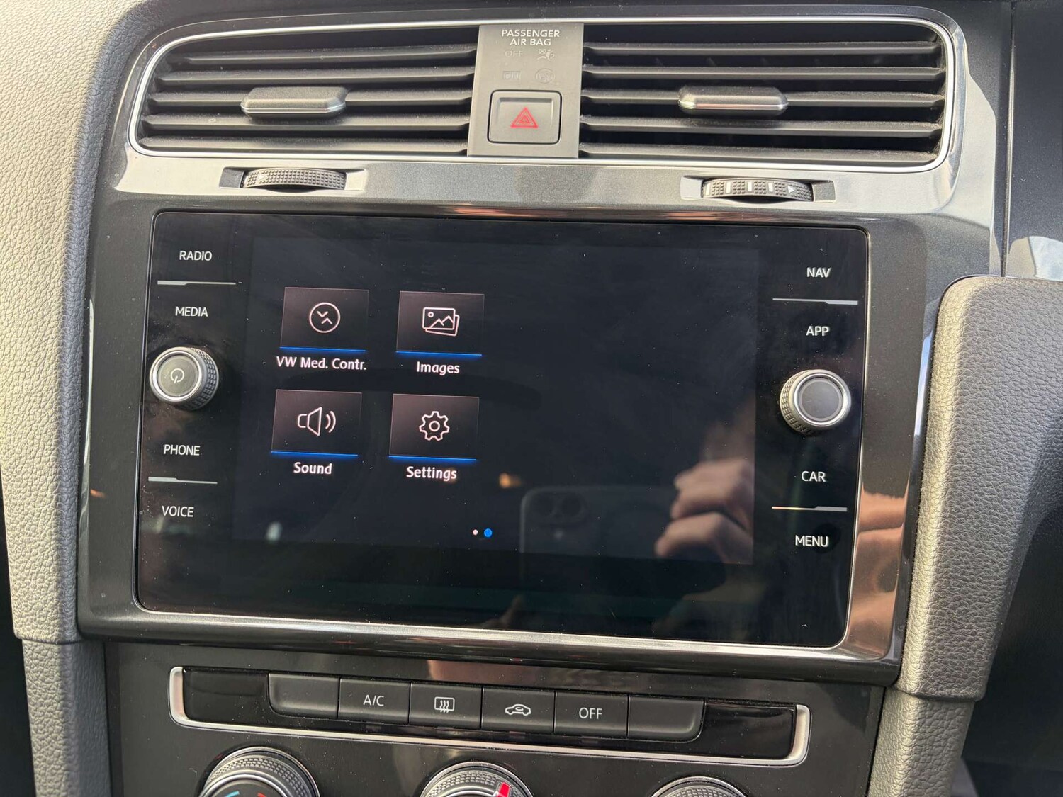 Used Volkswagen Golf 2019 for sale - 77160649: Photo 42