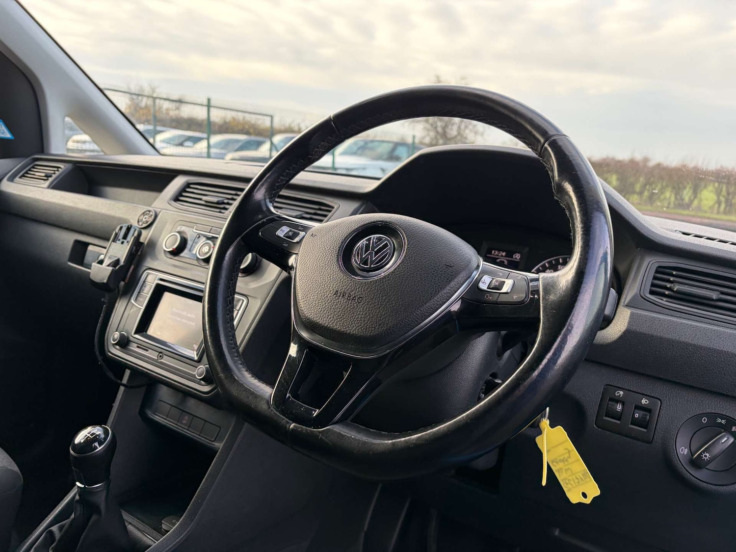 Used Volkswagen Caddy Maxi 2017 for sale - 76846883: Photo 30