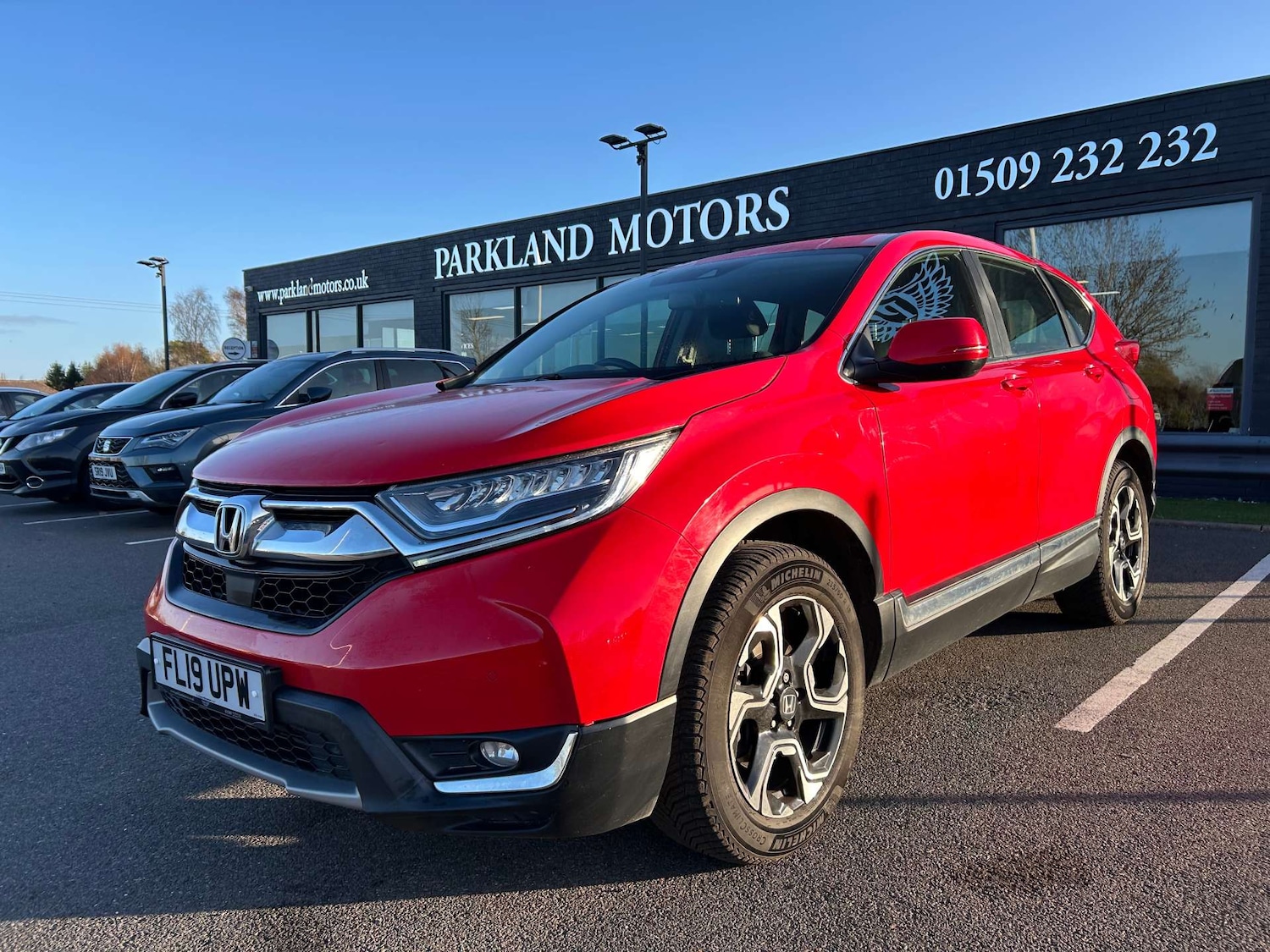 Used Honda CR-V 2019 for sale - 76500625: Photo 3
