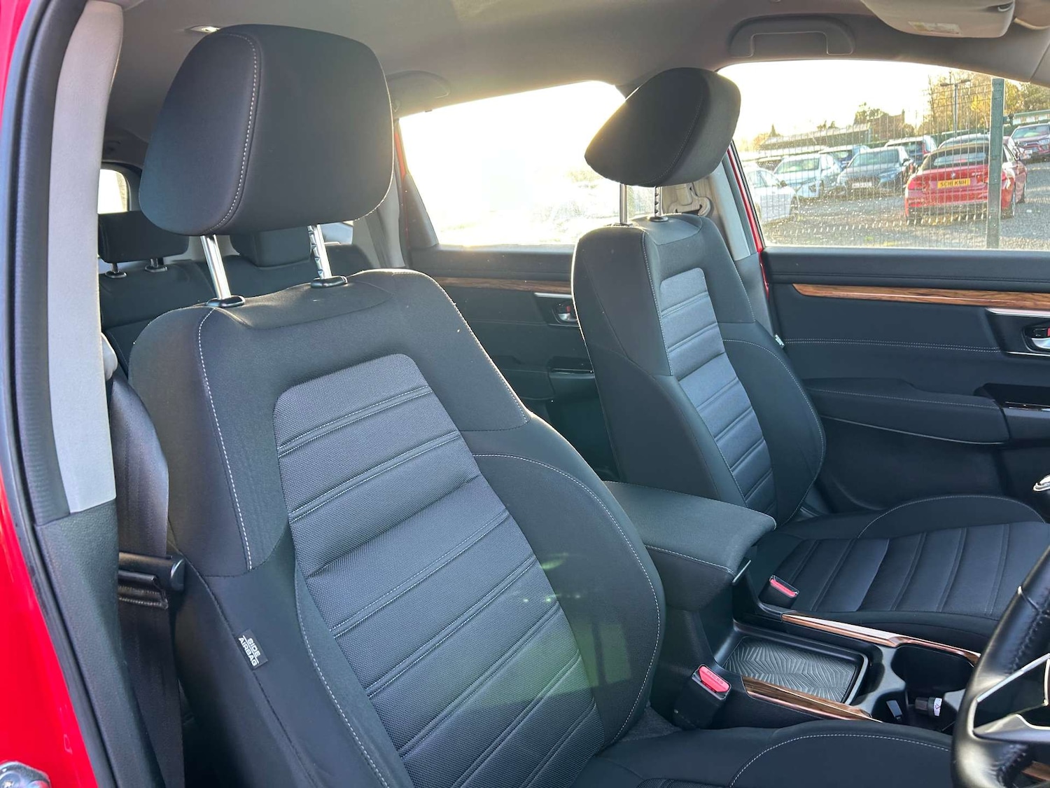 Used Honda CR-V 2019 for sale - 76500625: Photo 30