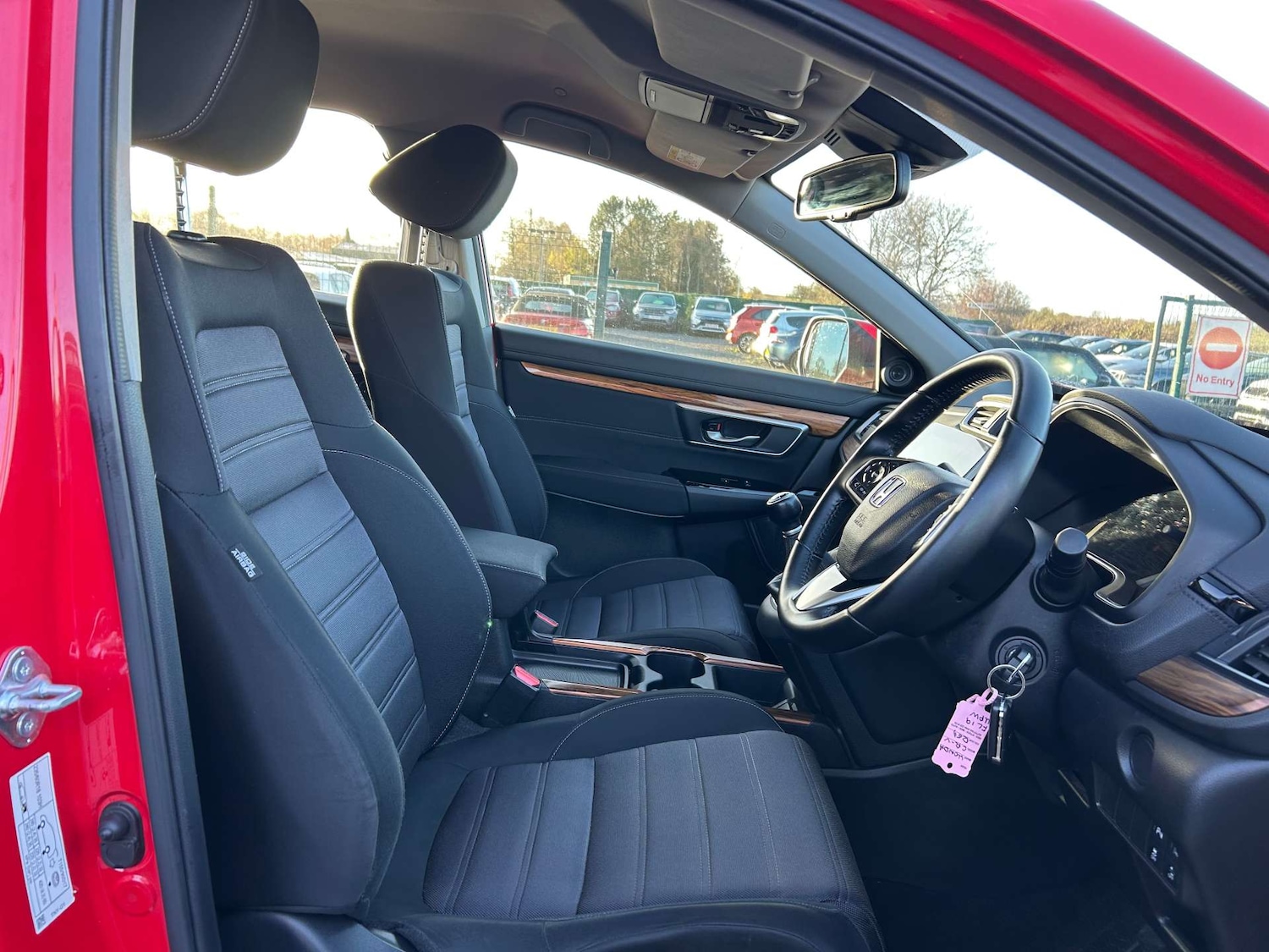 Used Honda CR-V 2019 for sale - 76500625: Photo 32