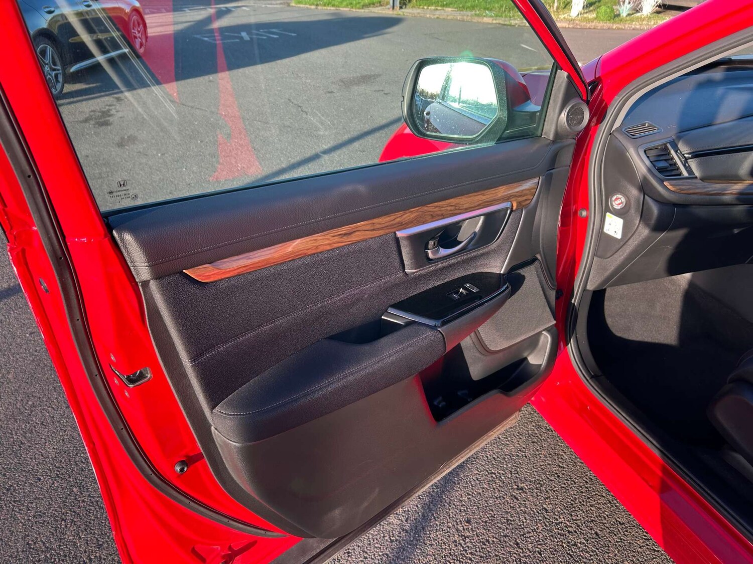 Used Honda CR-V 2019 for sale - 76500625: Photo 36