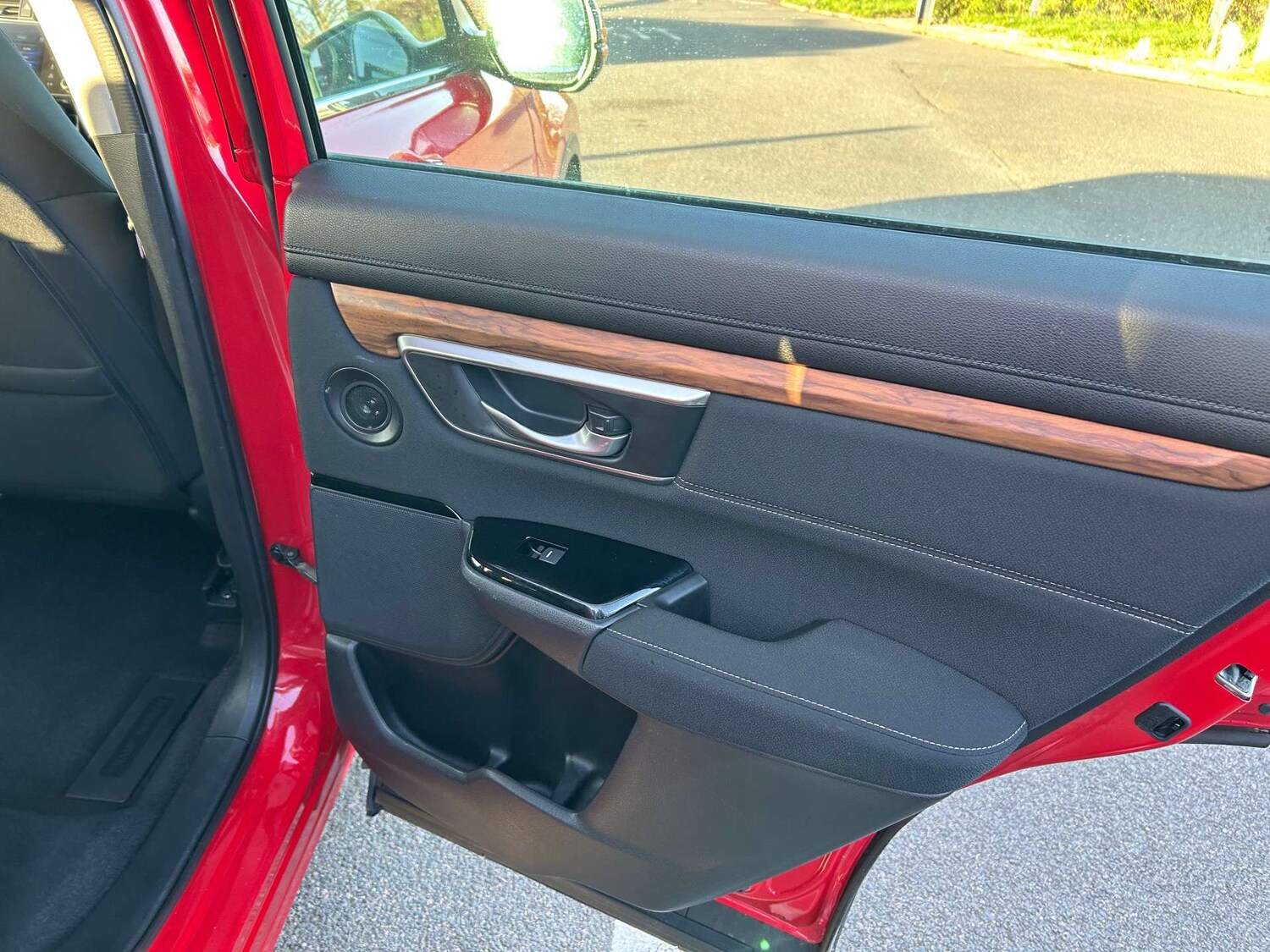 Used Honda CR-V 2019 for sale - 76500625: Photo 39