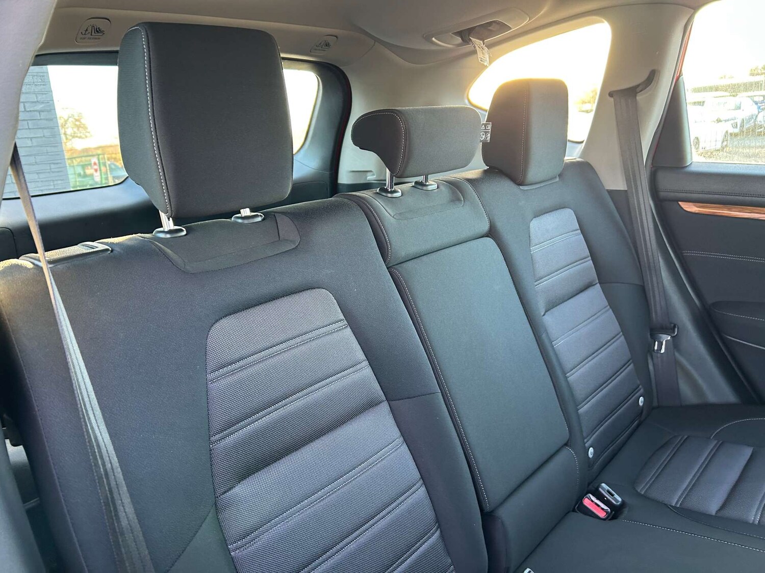 Used Honda CR-V 2019 for sale - 76500625: Photo 48