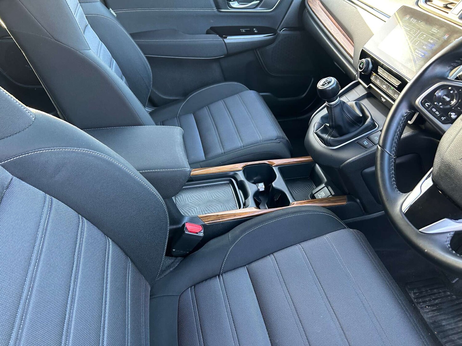 Used Honda CR-V 2019 for sale - 76500625: Photo 53