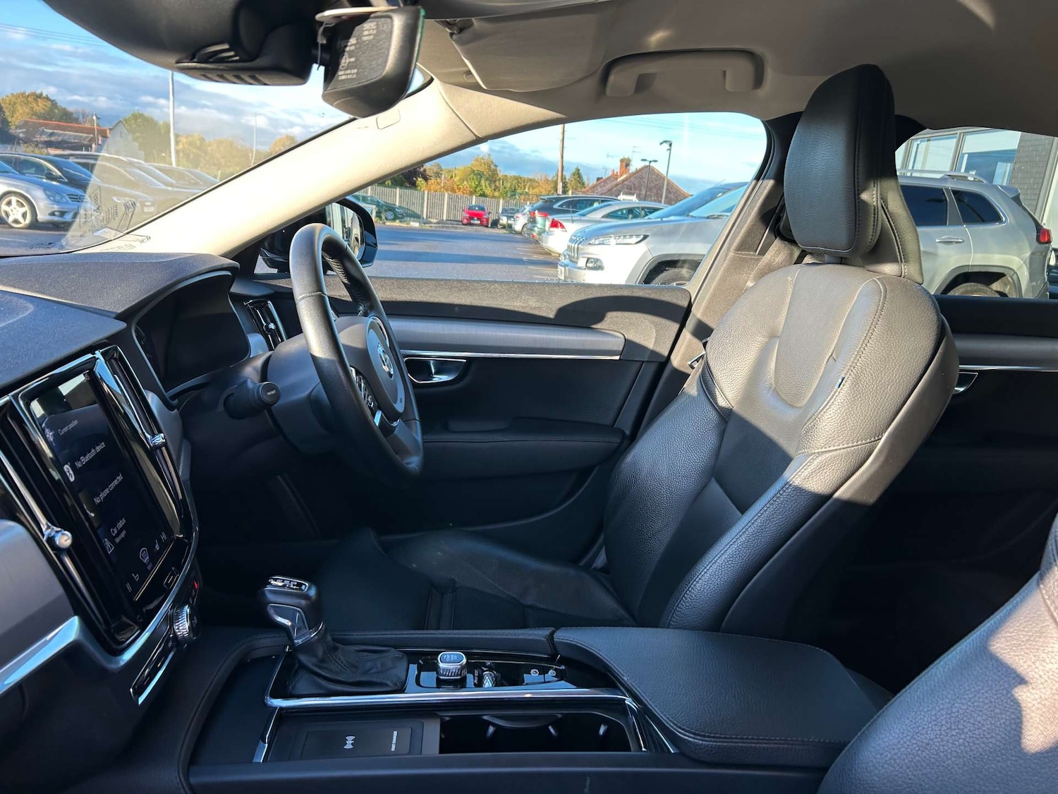 Used Volvo S90 2020 for sale - 76352640: Photo 24