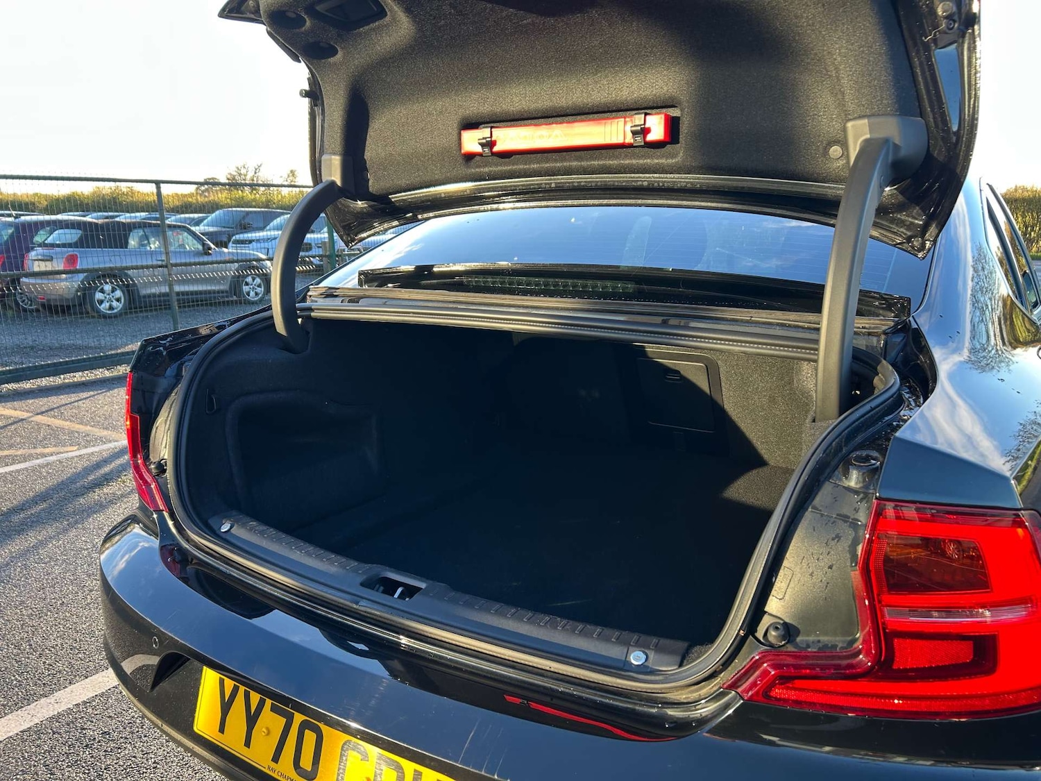 Used Volvo S90 2020 for sale - 76352640: Photo 35