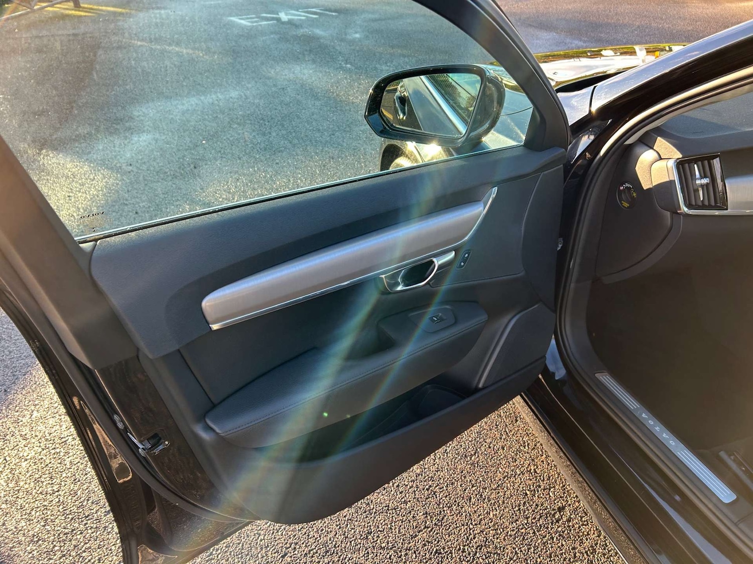 Used Volvo S90 2020 for sale - 76352640: Photo 38