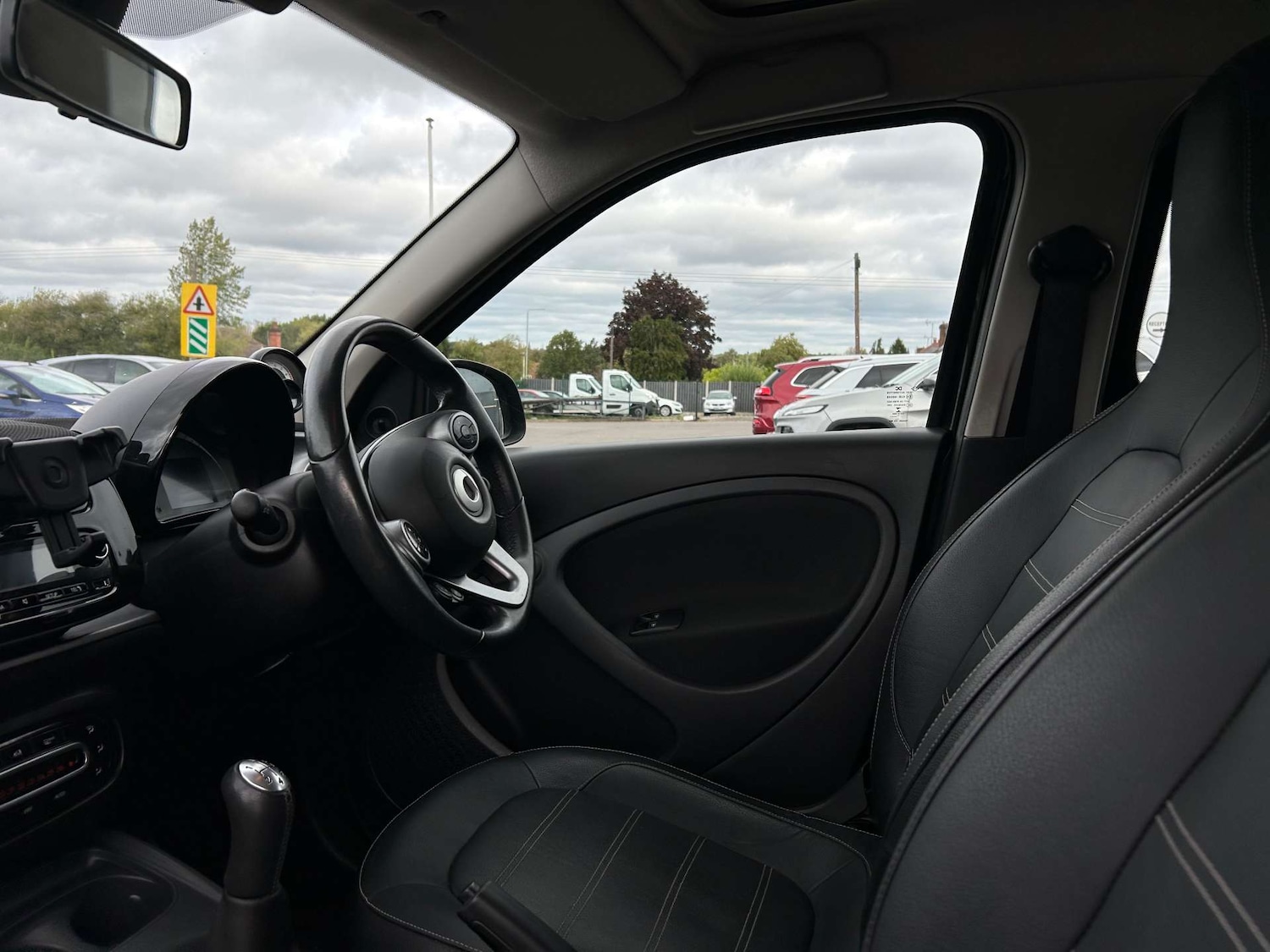 Used smart forfour 2017 for sale - 76949888: Photo 16