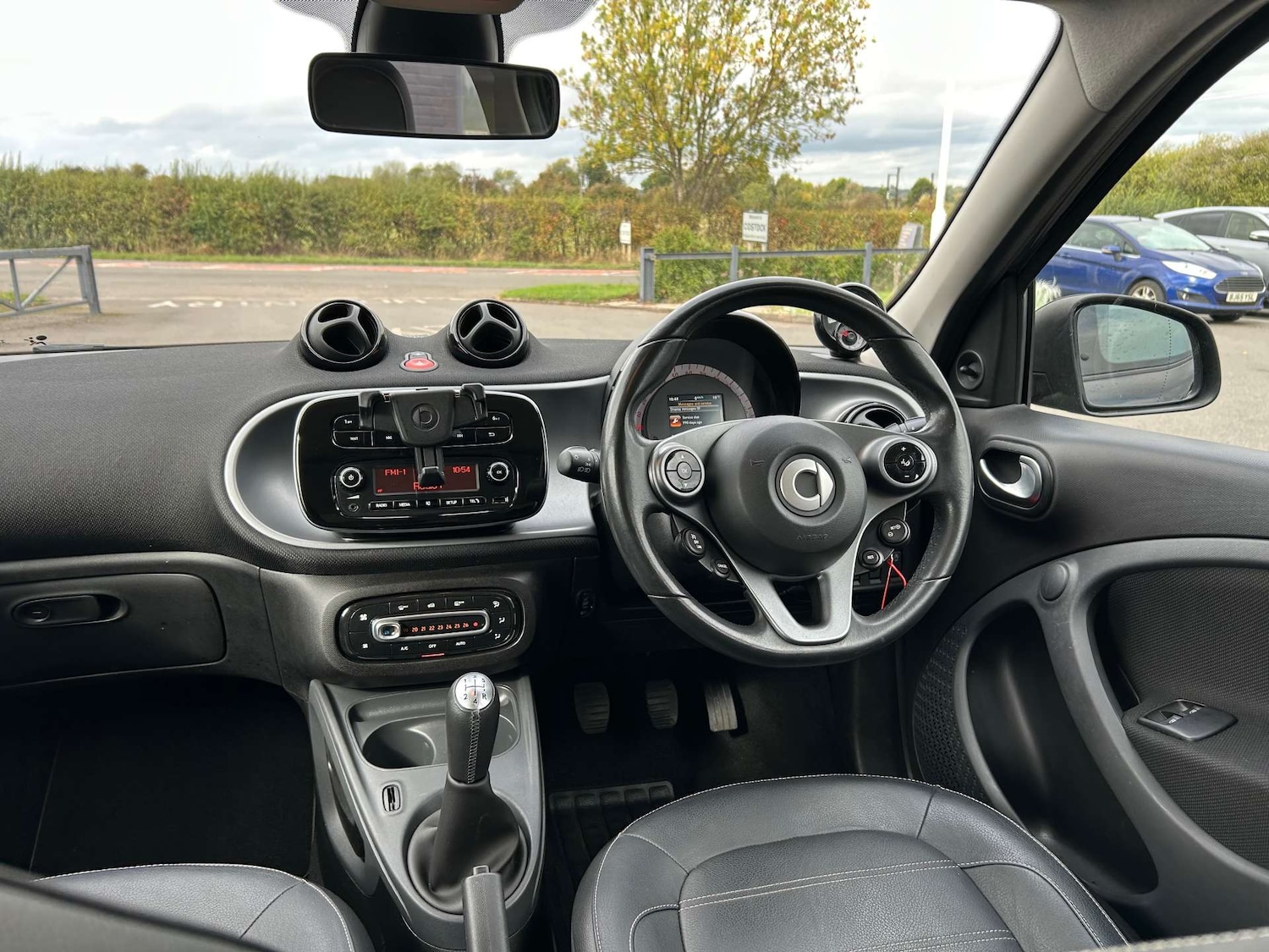 Used smart forfour 2017 for sale - 76949888: Photo 2