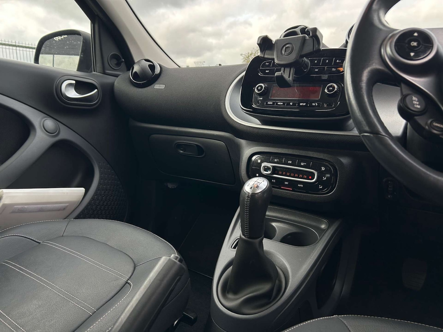 Used smart forfour 2017 for sale - 76949888: Photo 28