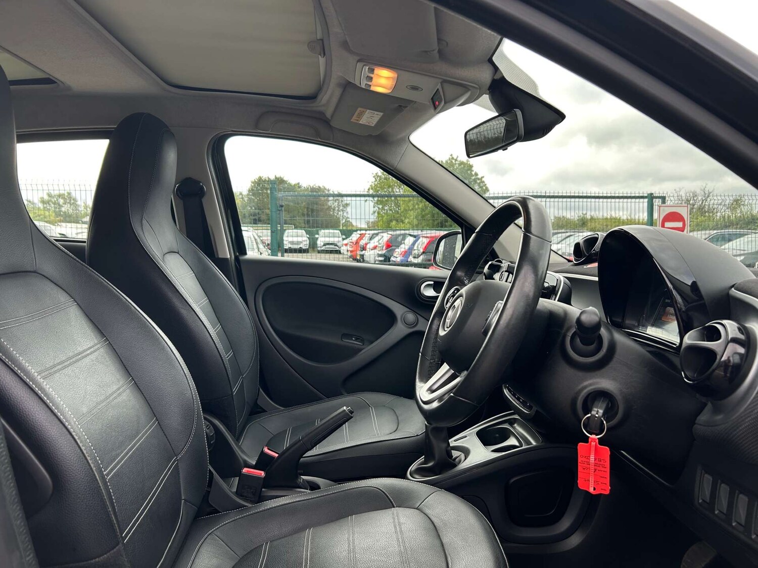 Used smart forfour 2017 for sale - 76949888: Photo 42