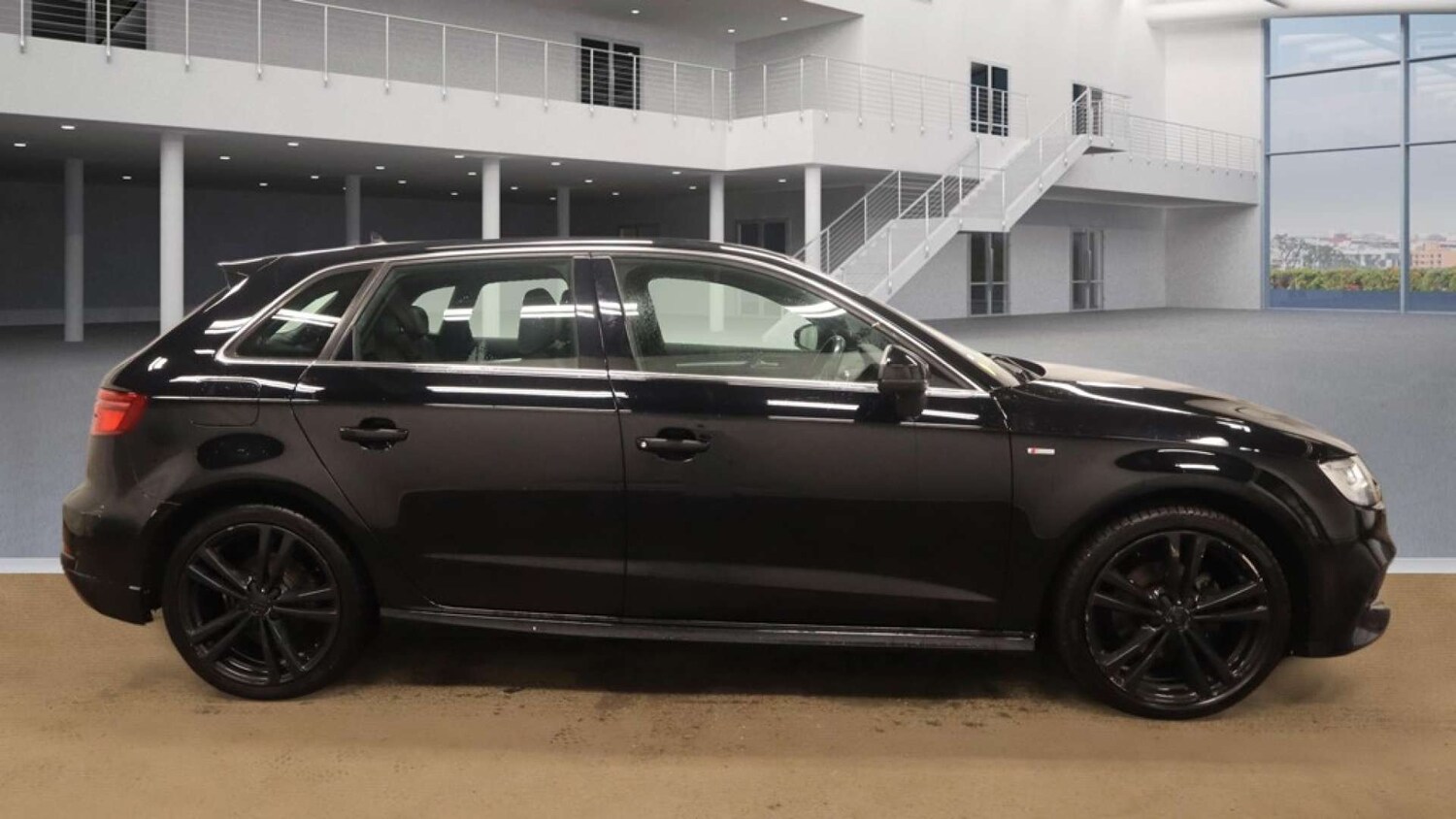 Used Audi A3 2018 for sale - 77941628: Photo 6