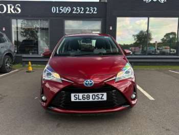 Used Toyota Yaris 2018 for sale - 74756892: Photo