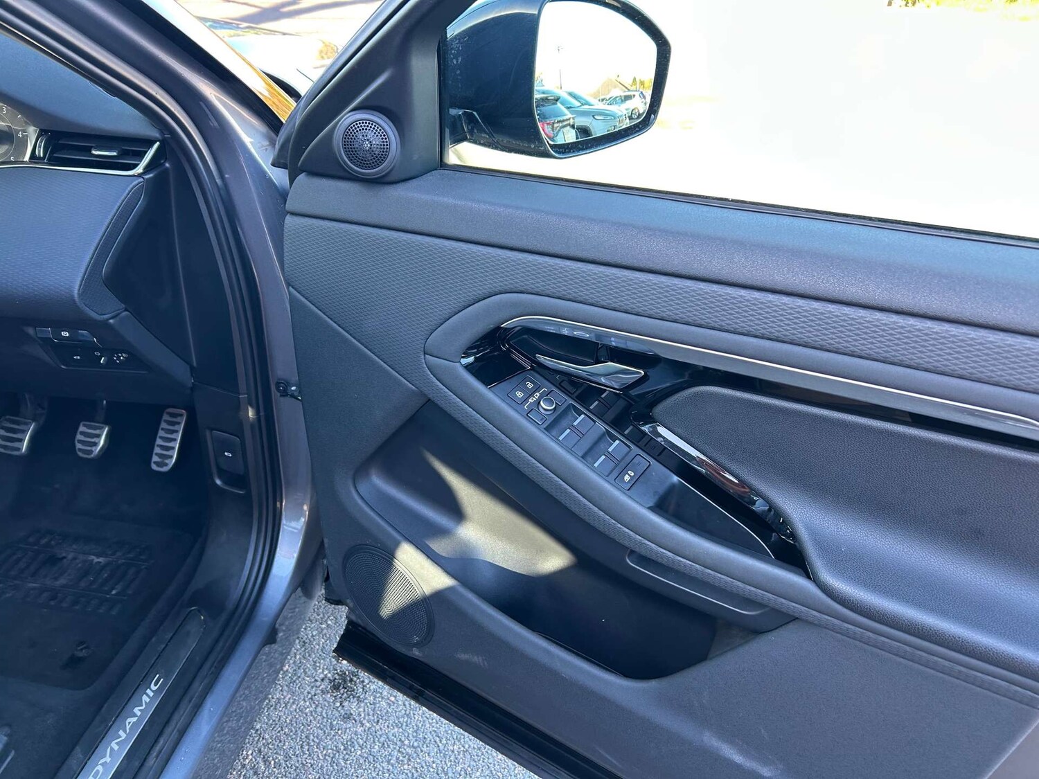 Used Land Rover Range Rover Evoque 2022 for sale - 76288993: Photo 41