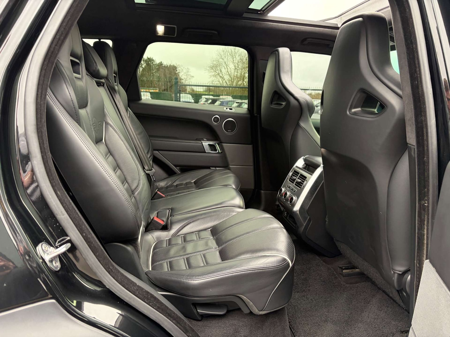 Used Land Rover Range Rover Sport 2016 for sale - 77535101: Photo 32