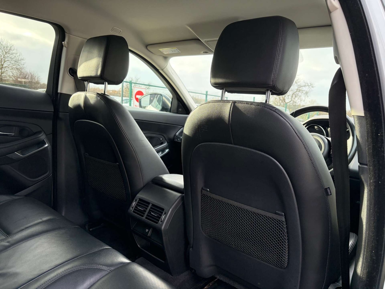 Used Jaguar E-Pace 2019 for sale - 76905247: Photo 27