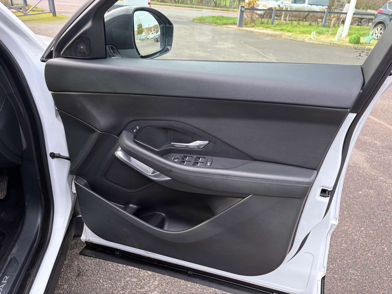 Used Jaguar E-Pace 2019 for sale - 76905247: Photo 35