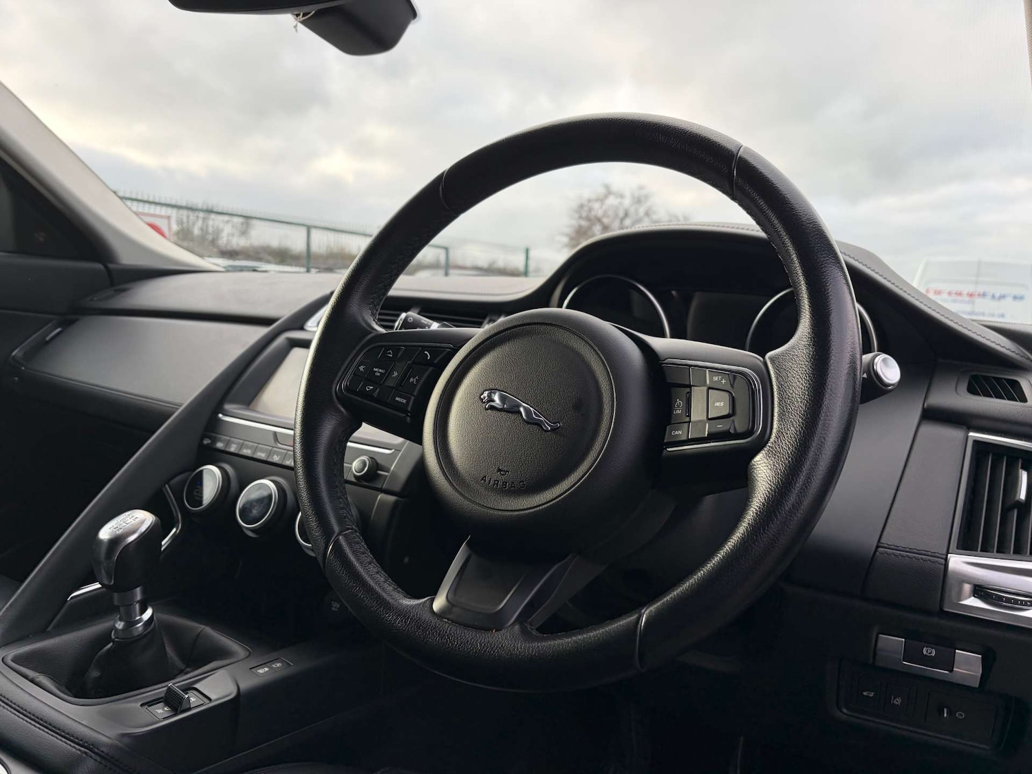 Used Jaguar E-Pace 2019 for sale - 76905247: Photo 39