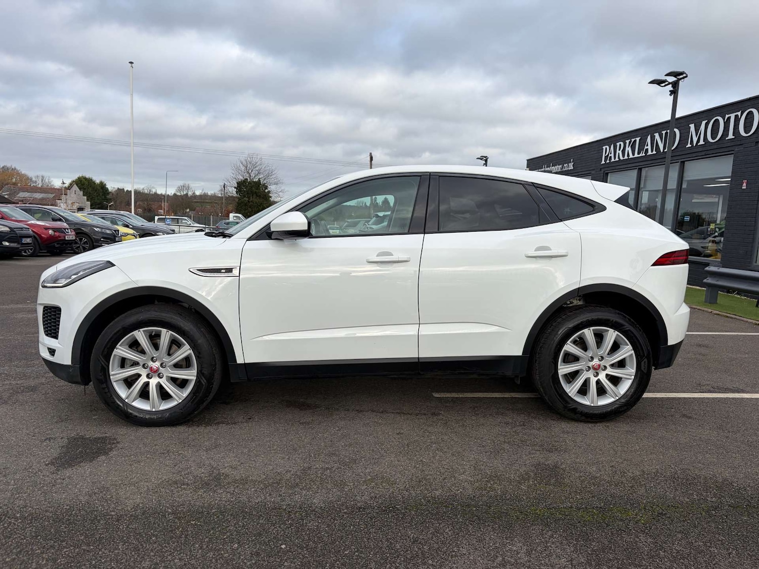 Used Jaguar E-Pace 2019 for sale - 76905247: Photo 5