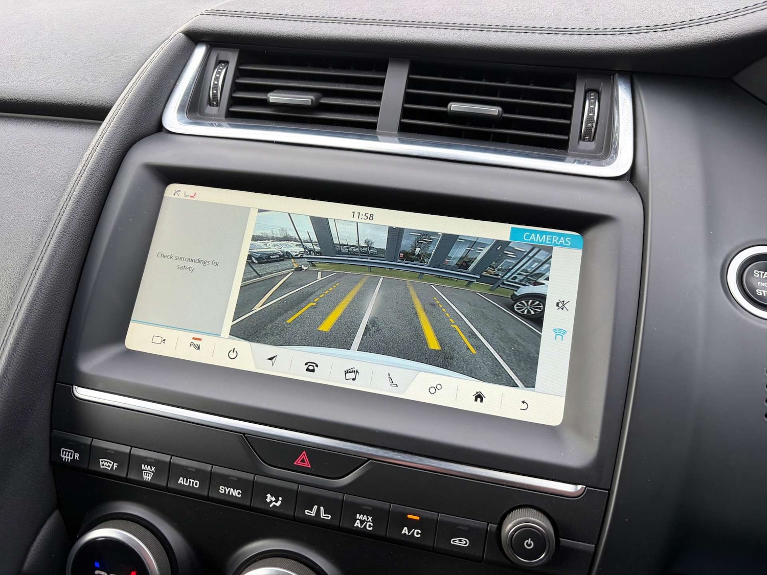 Used Jaguar E-Pace 2019 for sale - 76905247: Photo 62