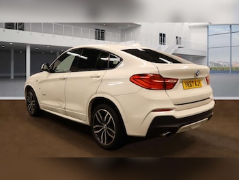 Used BMW X4 2017 for sale - 76404402: Photo
