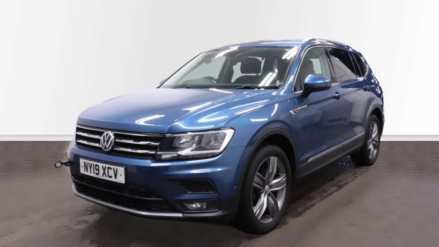 Used Volkswagen Tiguan 2019 for sale - 77070829: Photo 3