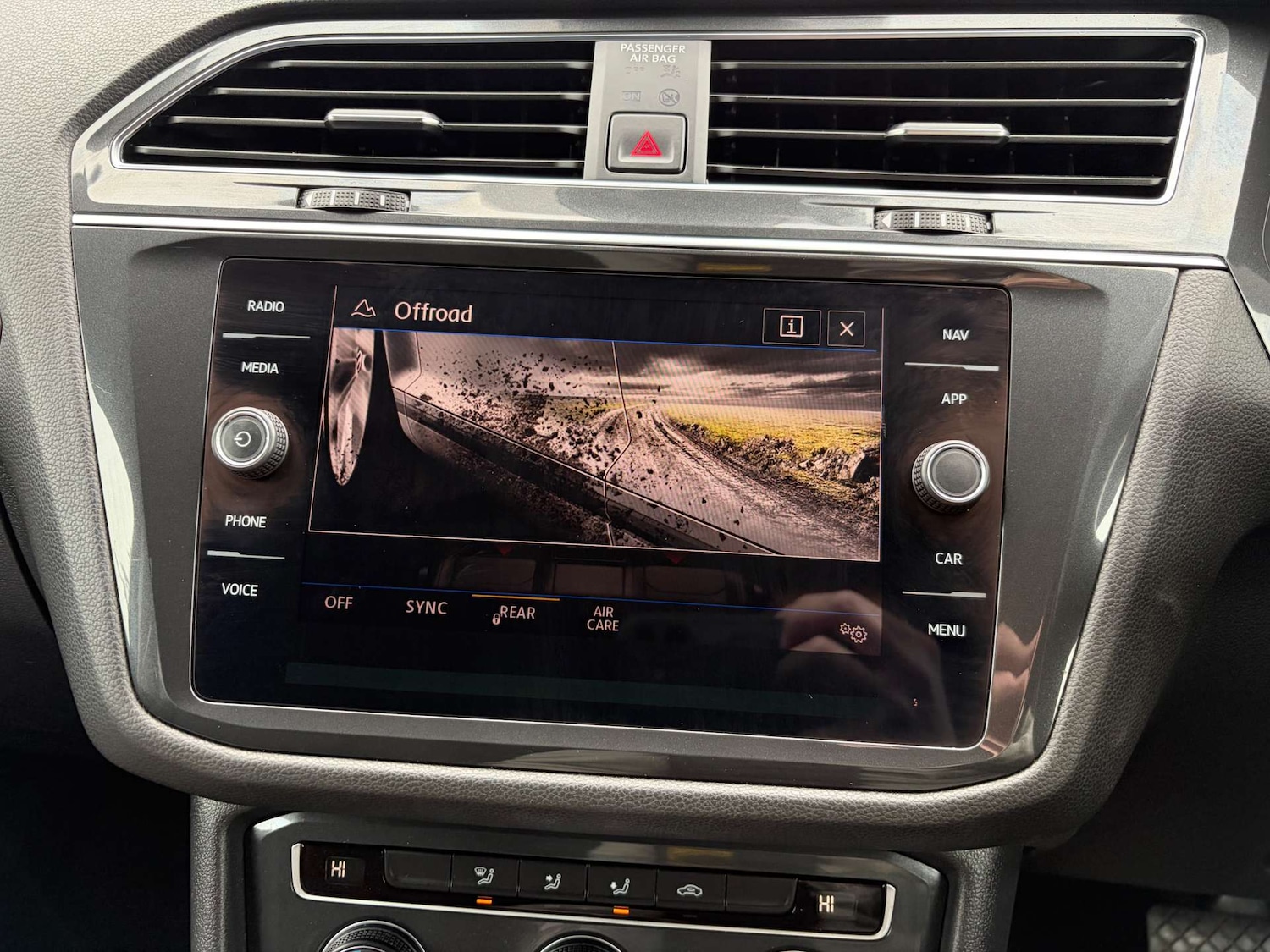 Used Volkswagen Tiguan 2019 for sale - 77070829: Photo 64