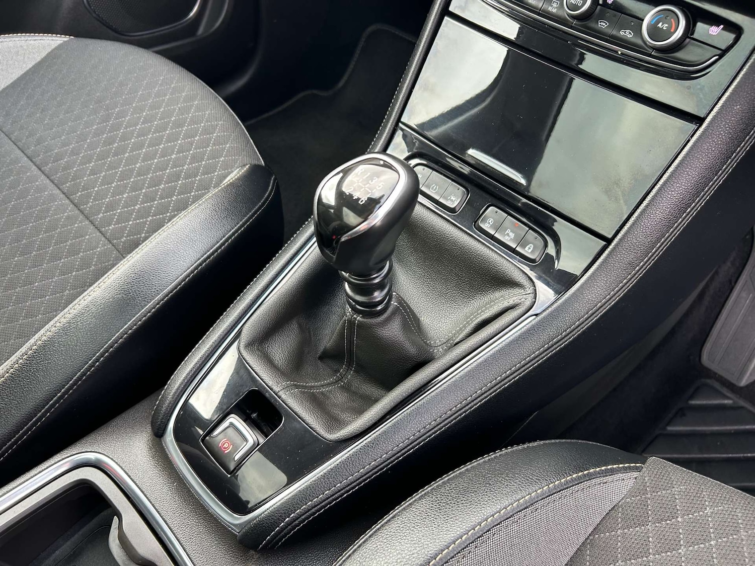 Used Vauxhall Grandland X 2018 for sale - 76618189: Photo 47