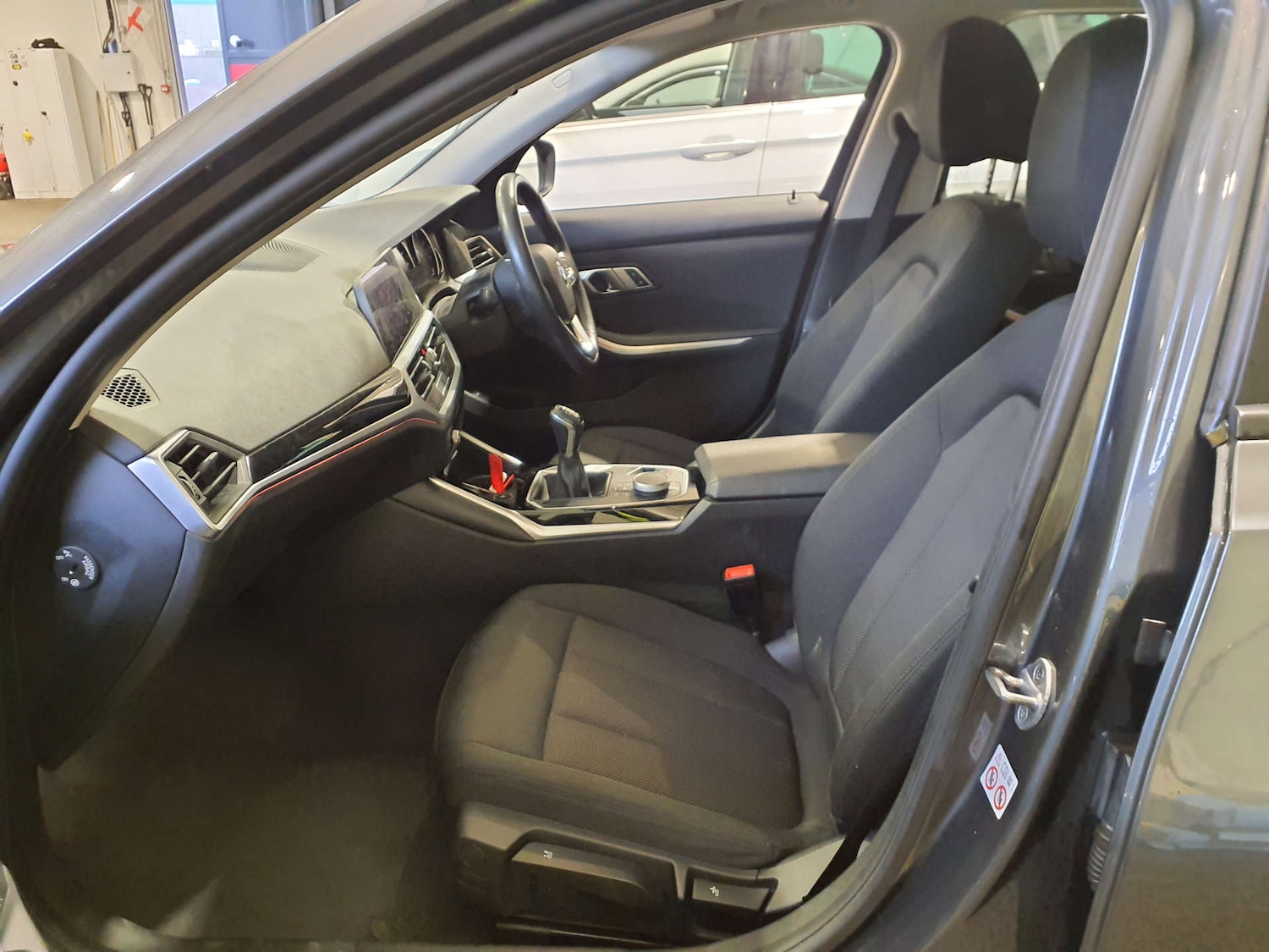 Used BMW 3 Series 2021 for sale - 77470118: Photo 12