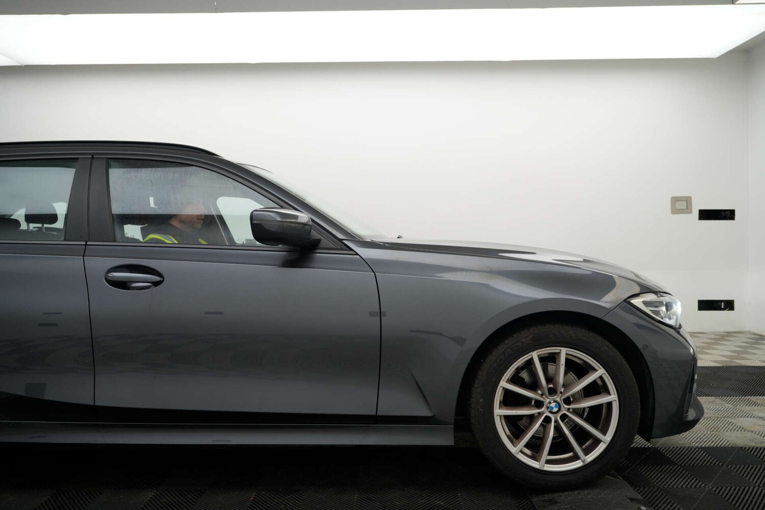 Used BMW 3 Series 2021 for sale - 77470118: Photo 23