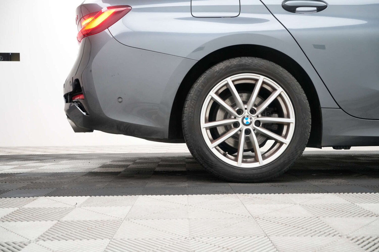 Used BMW 3 Series 2021 for sale - 77470118: Photo 24