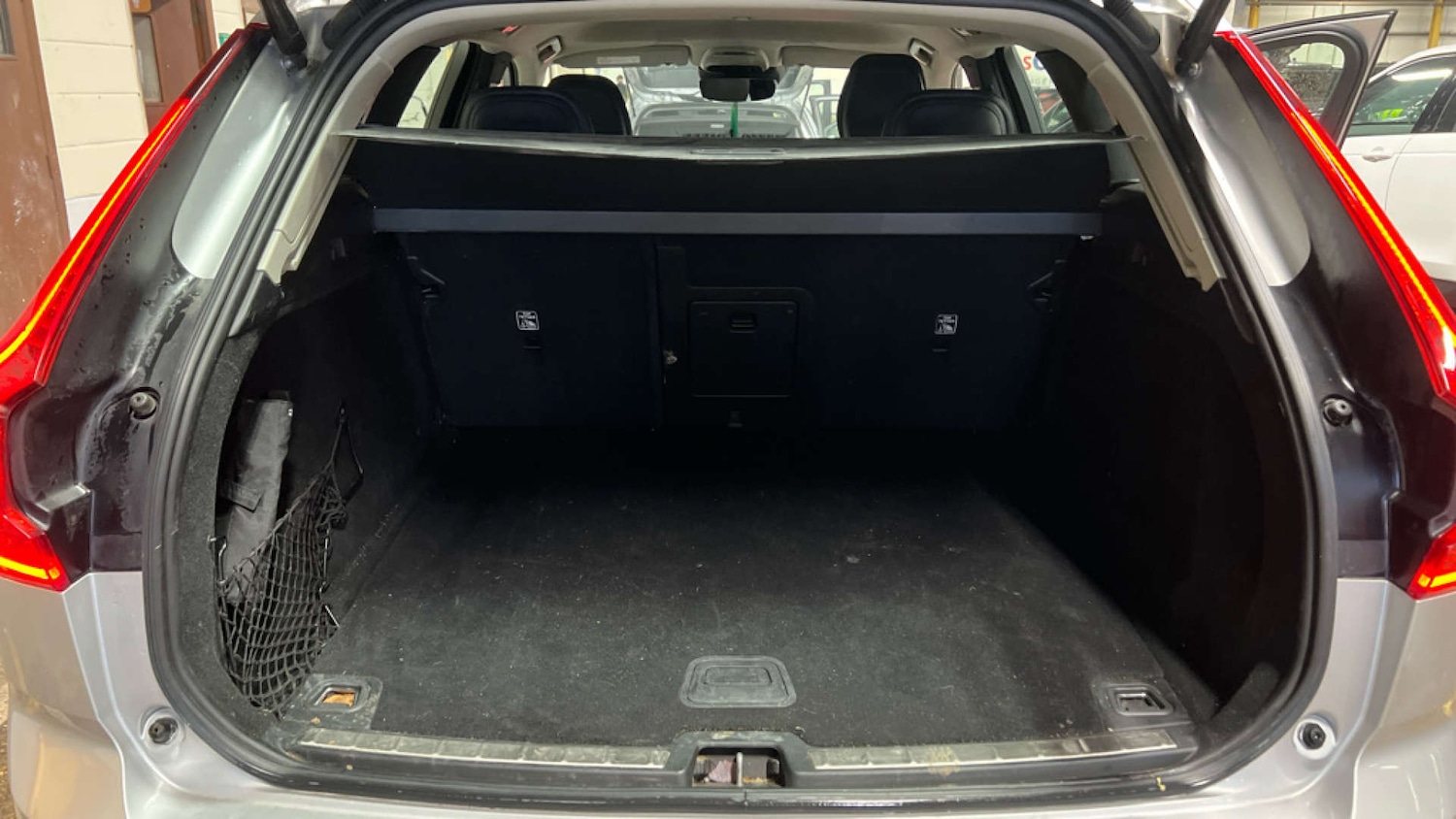 Used Volvo XC60 2021 for sale - 77523410: Photo 8