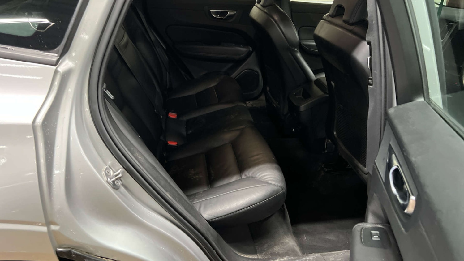 Used Volvo XC60 2021 for sale - 77523410: Photo 9