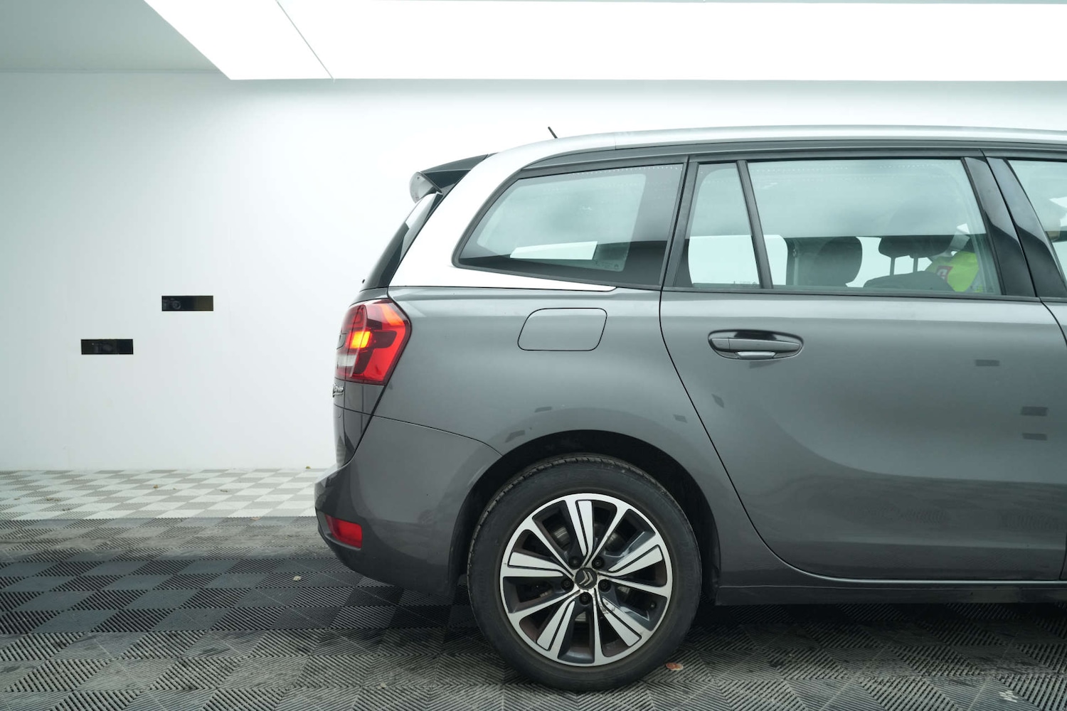 Used Citroen C4 Picasso 2018 for sale - 77721652: Photo 11