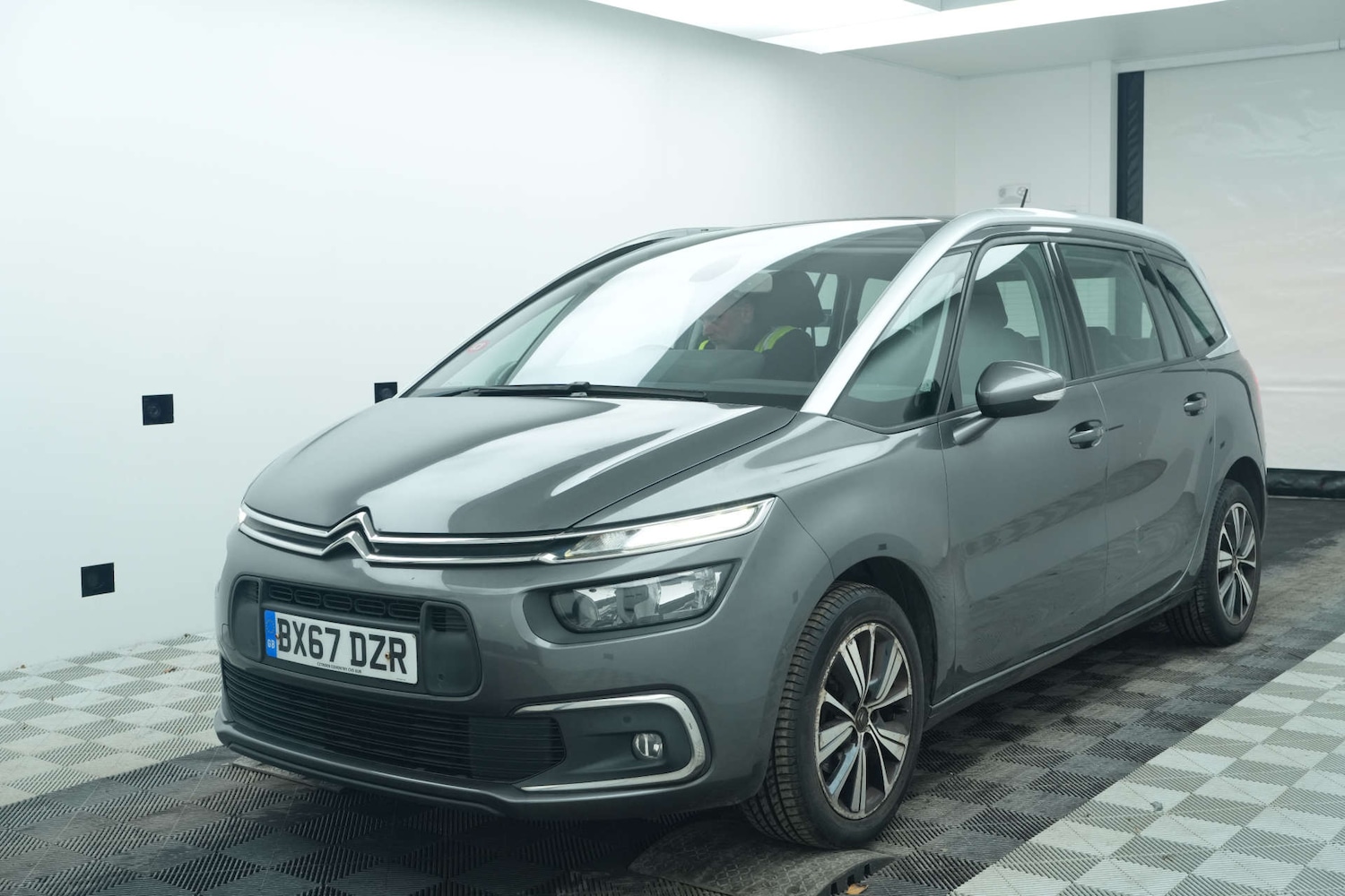 Used Citroen C4 Picasso 2018 for sale - 77721652: Photo 3