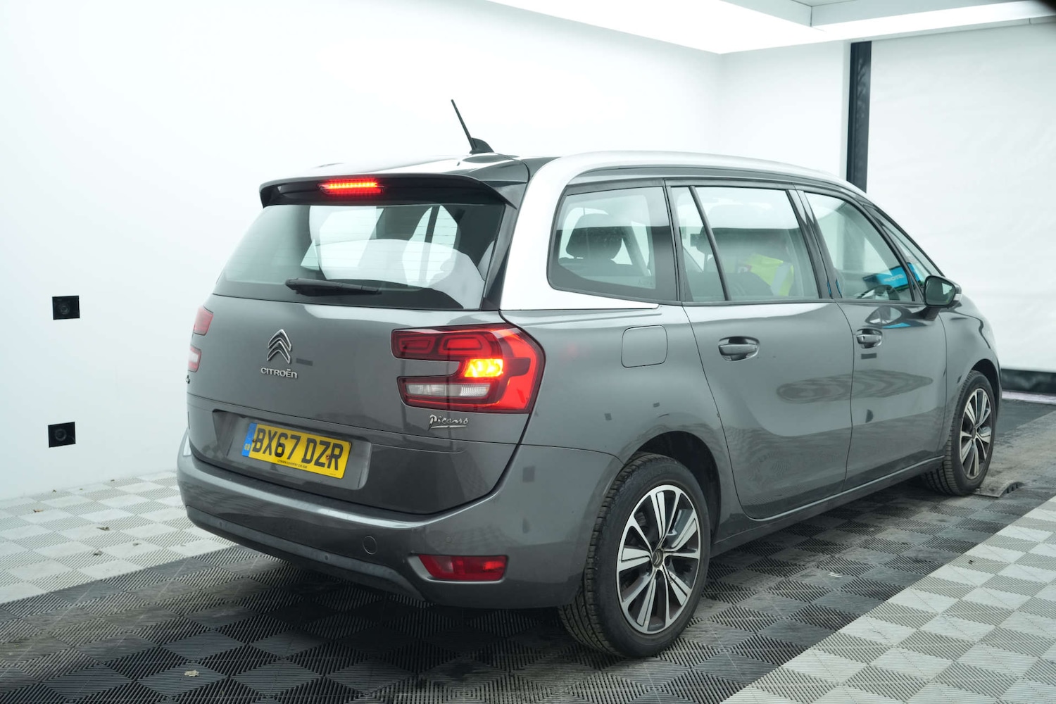 Used Citroen C4 Picasso 2018 for sale - 77721652: Photo 5