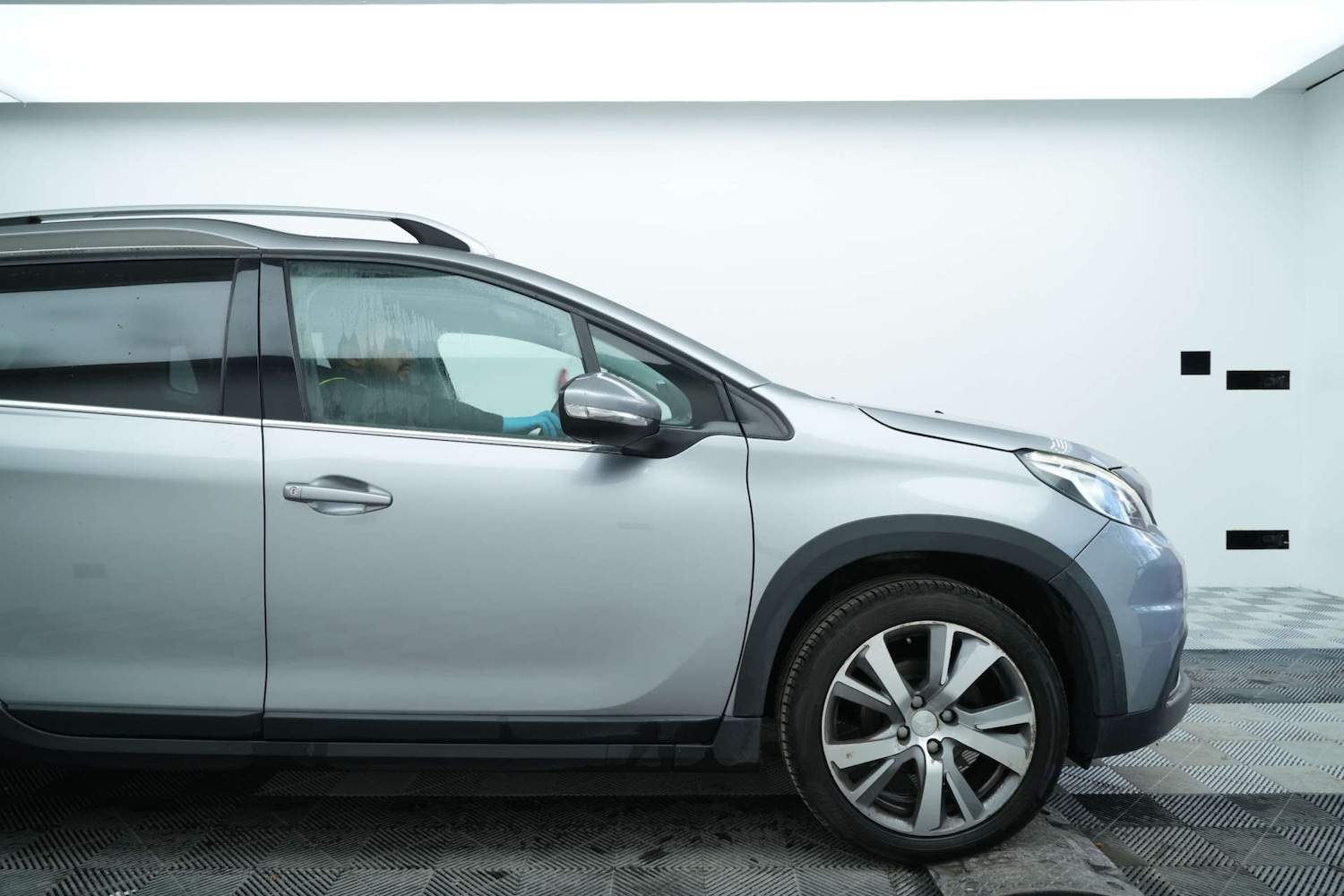 Used Peugeot 2008 2018 for sale - 77236275: Photo 11