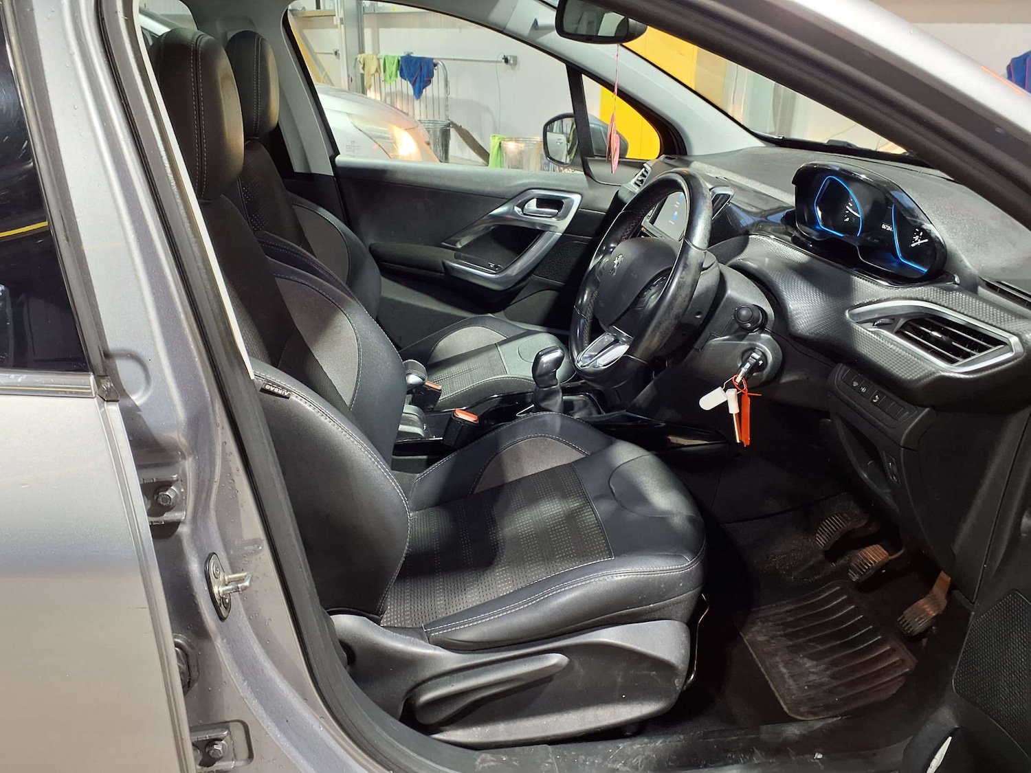 Used Peugeot 2008 2018 for sale - 77236275: Photo 13