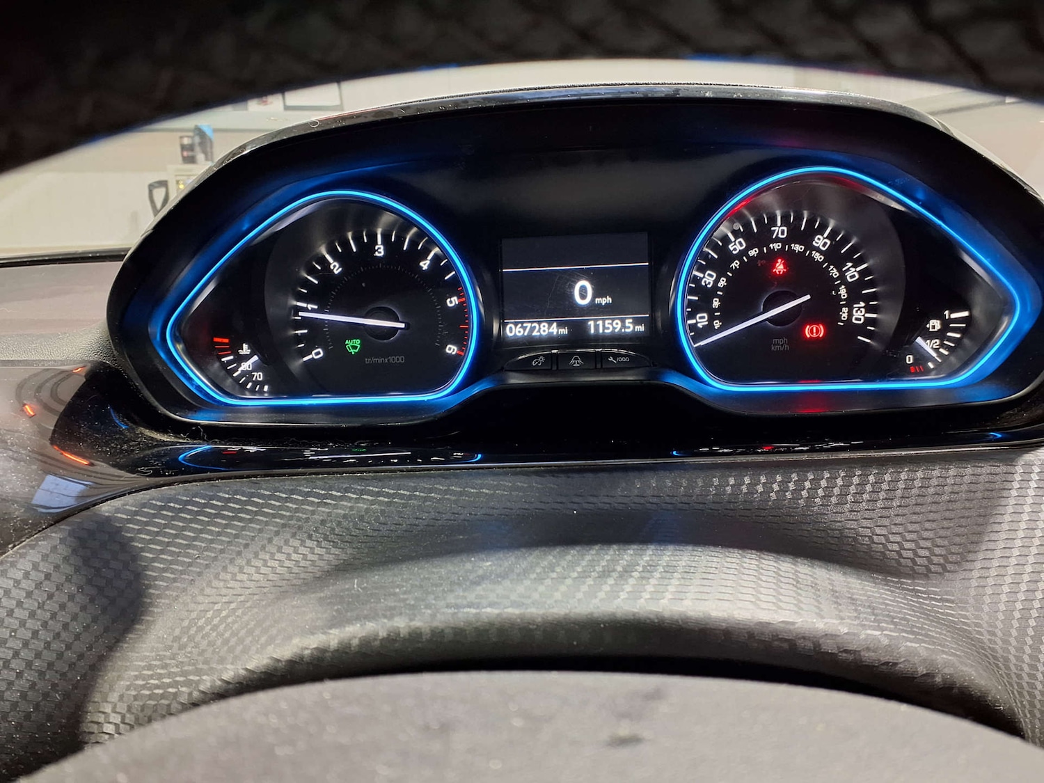 Used Peugeot 2008 2018 for sale - 77236275: Photo 19