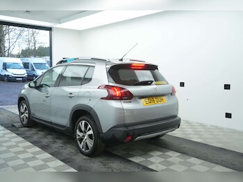 Used Peugeot 2008 2018 for sale - 77236275: Photo