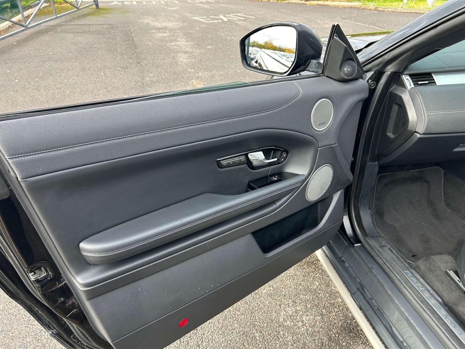 Used Land Rover Range Rover Evoque 2017 for sale - 76601571: Photo 43