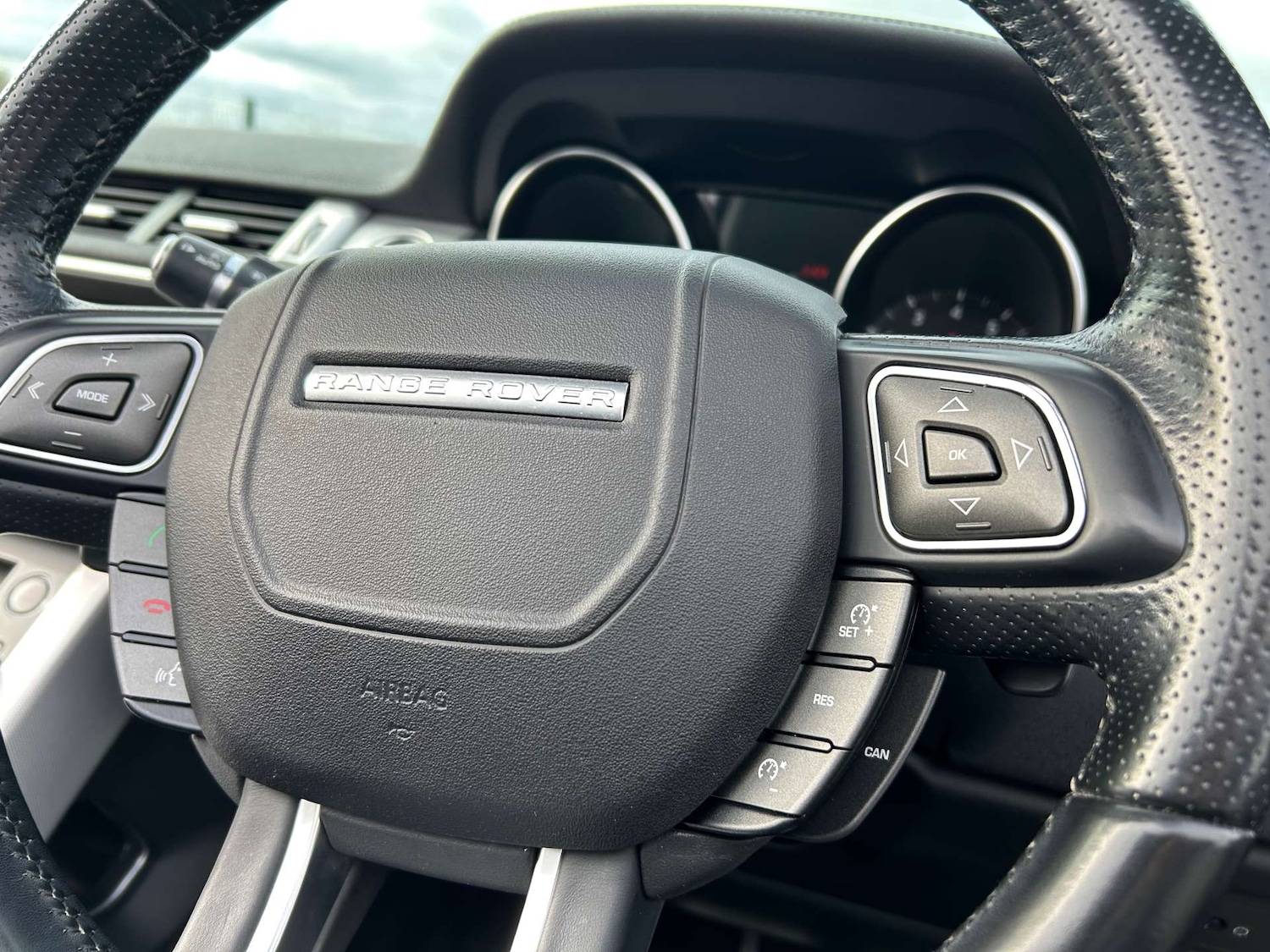 Used Land Rover Range Rover Evoque 2017 for sale - 76601571: Photo 52