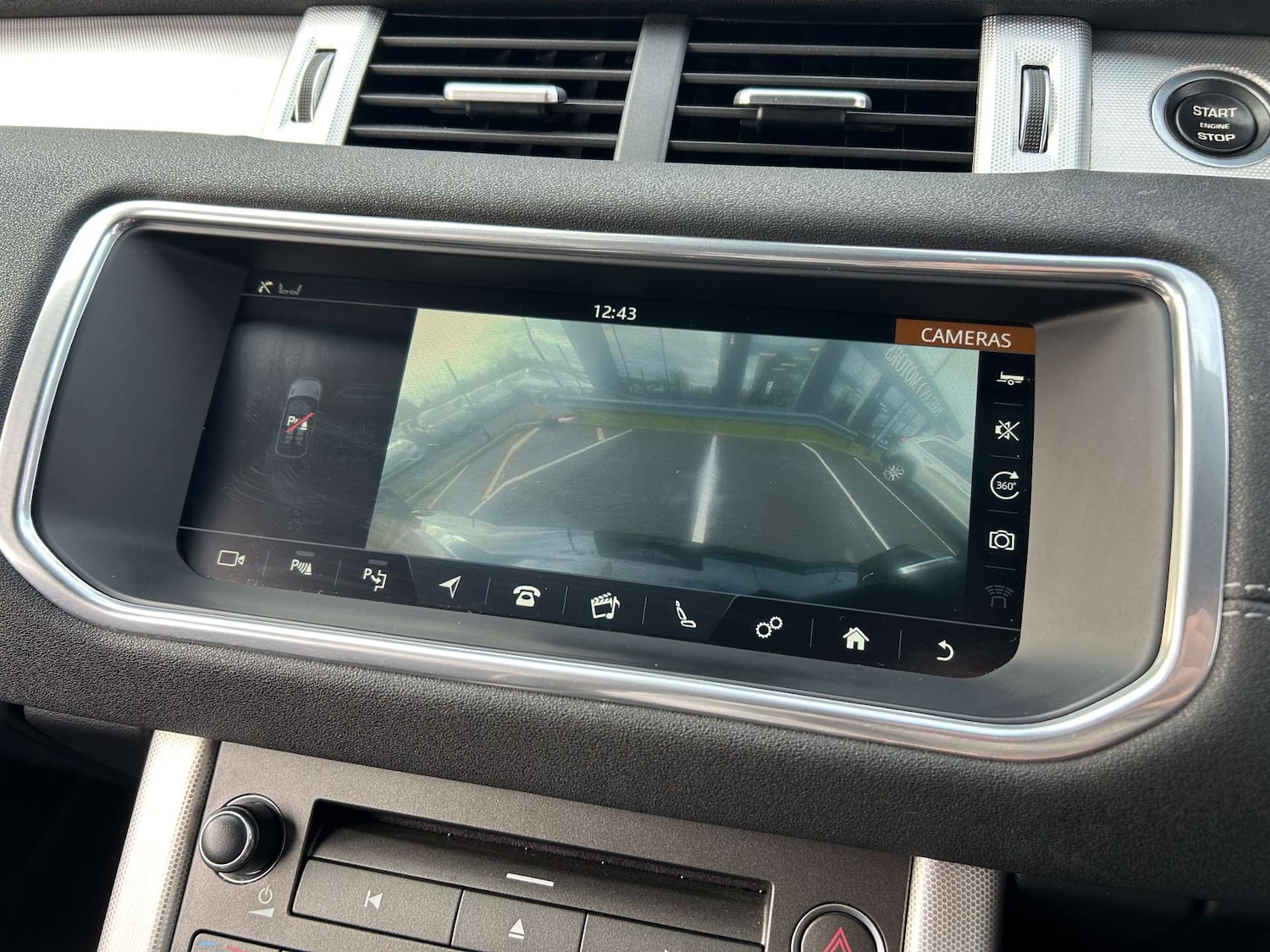 Used Land Rover Range Rover Evoque 2017 for sale - 76601571: Photo 57