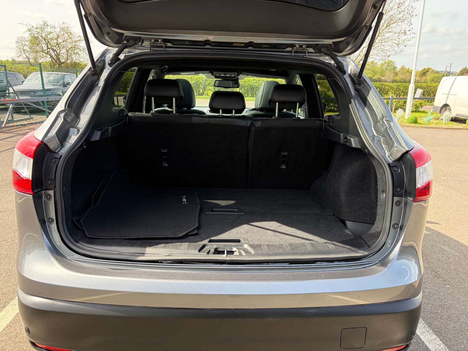 Used Nissan Qashqai 2017 for sale - 78201058: Photo 25