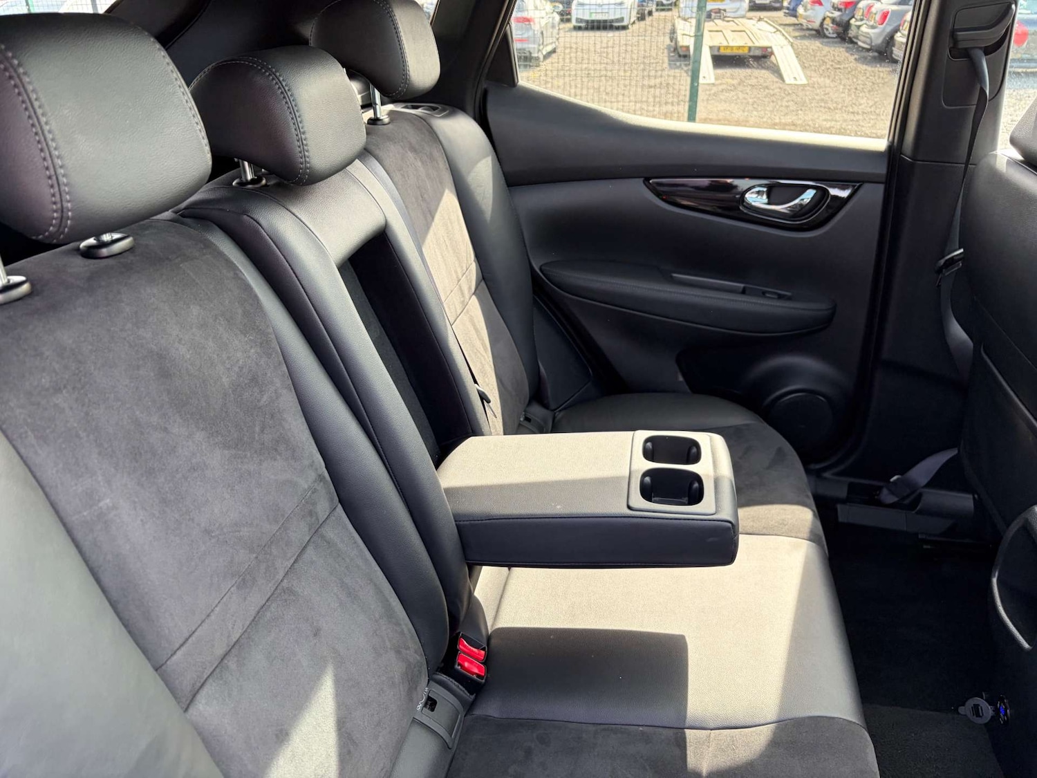 Used Nissan Qashqai 2017 for sale - 78201058: Photo 31